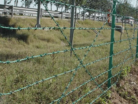 刺铁丝隔离栅